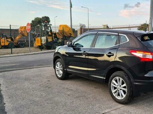 2015 - Nissan Qashqai Manual