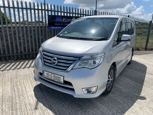 2015 - Nissan Serena Automatic