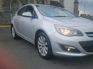 2015 - Opel Astra Manual