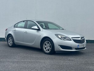 2015 - Opel Insignia Manual