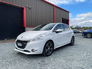 2015 - Peugeot 208 Automatic