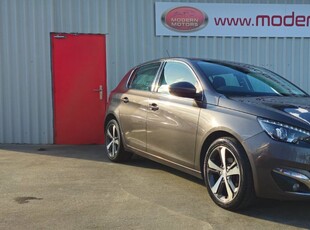 2015 - Peugeot 308 Manual