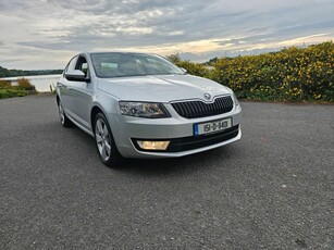 2015 - Skoda Octavia Manual