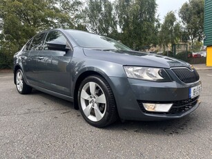 2015 - Skoda Octavia Manual