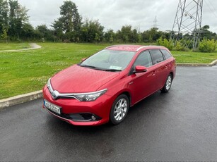 2015 - Toyota Auris Automatic