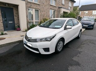 2015 - Toyota Corolla Manual