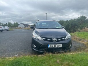 2015 - Toyota Verso Manual