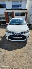 2015 - Toyota Yaris Manual