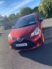 2015 - Toyota Yaris Manual