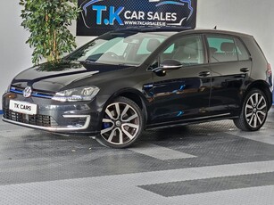 2015 - Volkswagen Golf Automatic