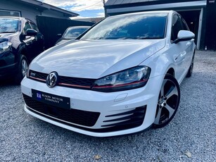 2015 - Volkswagen Golf Automatic