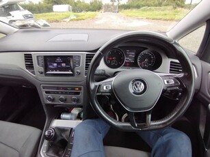 2015 - Volkswagen Golf Manual