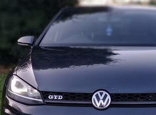 2015 - Volkswagen Golf Manual