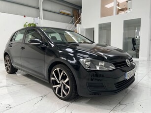 2015 - Volkswagen Golf Manual