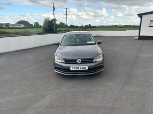 2015 - Volkswagen Jetta Manual