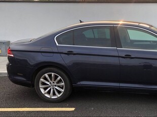 2015 - Volkswagen Passat Manual