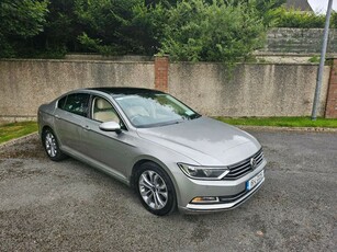 2015 - Volkswagen Passat Manual