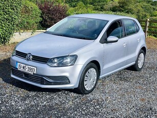 2015 - Volkswagen Polo Automatic