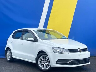 2015 - Volkswagen Polo Automatic