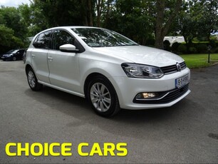 2015 - Volkswagen Polo Automatic