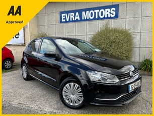 2015 - Volkswagen Polo Automatic