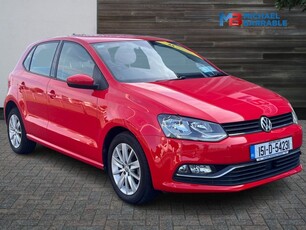 2015 - Volkswagen Polo Automatic