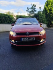 2015 - Volkswagen Polo Automatic