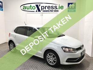 2015 - Volkswagen Polo Automatic