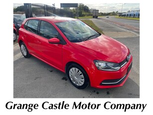 2015 - Volkswagen Polo Automatic