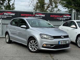 2015 - Volkswagen Polo Automatic