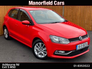 2015 - Volkswagen Polo Automatic