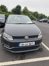 2015 - Volkswagen Polo Manual