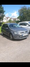 2015 - Volkswagen Polo Manual