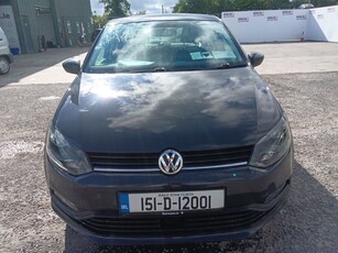 2015 - Volkswagen Polo Manual