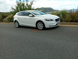 2015 - Volvo V40 Automatic