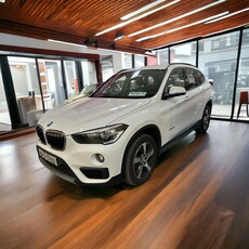 2016 - BMW X1 Manual