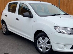 2016 - Dacia Sandero Manual