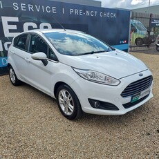 2016 - Ford Fiesta Manual