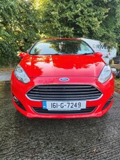 2016 - Ford Fiesta Manual