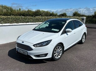 2016 - Ford Focus Manual