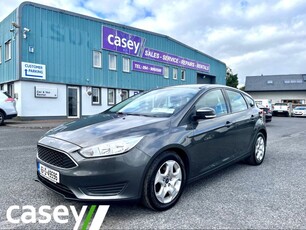 2016 - Ford Focus Manual