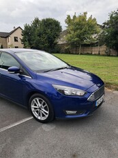 2016 - Ford Focus Manual