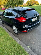 2016 - Ford Focus Manual