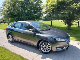 2016 - Ford Focus Manual