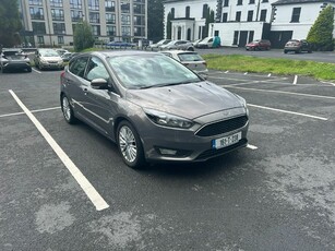 2016 - Ford Focus Manual