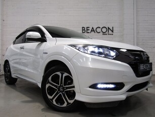 2016 - Honda Vezel Automatic