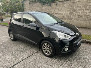 2016 - Hyundai i10 Automatic