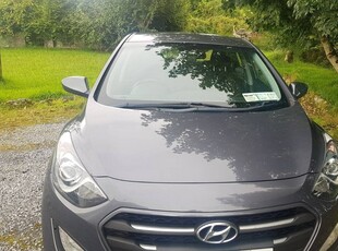 2016 - Hyundai i30 Manual