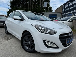 2016 - Hyundai i30 Manual