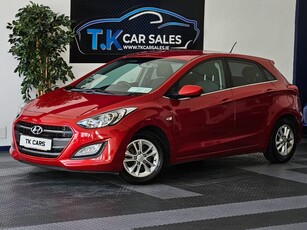 2016 - Hyundai i30 Manual